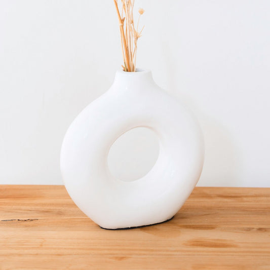 NUSA White Ring - Shaped Vase – Handmade Small Boho Clay Vase - CozyVibe.eu