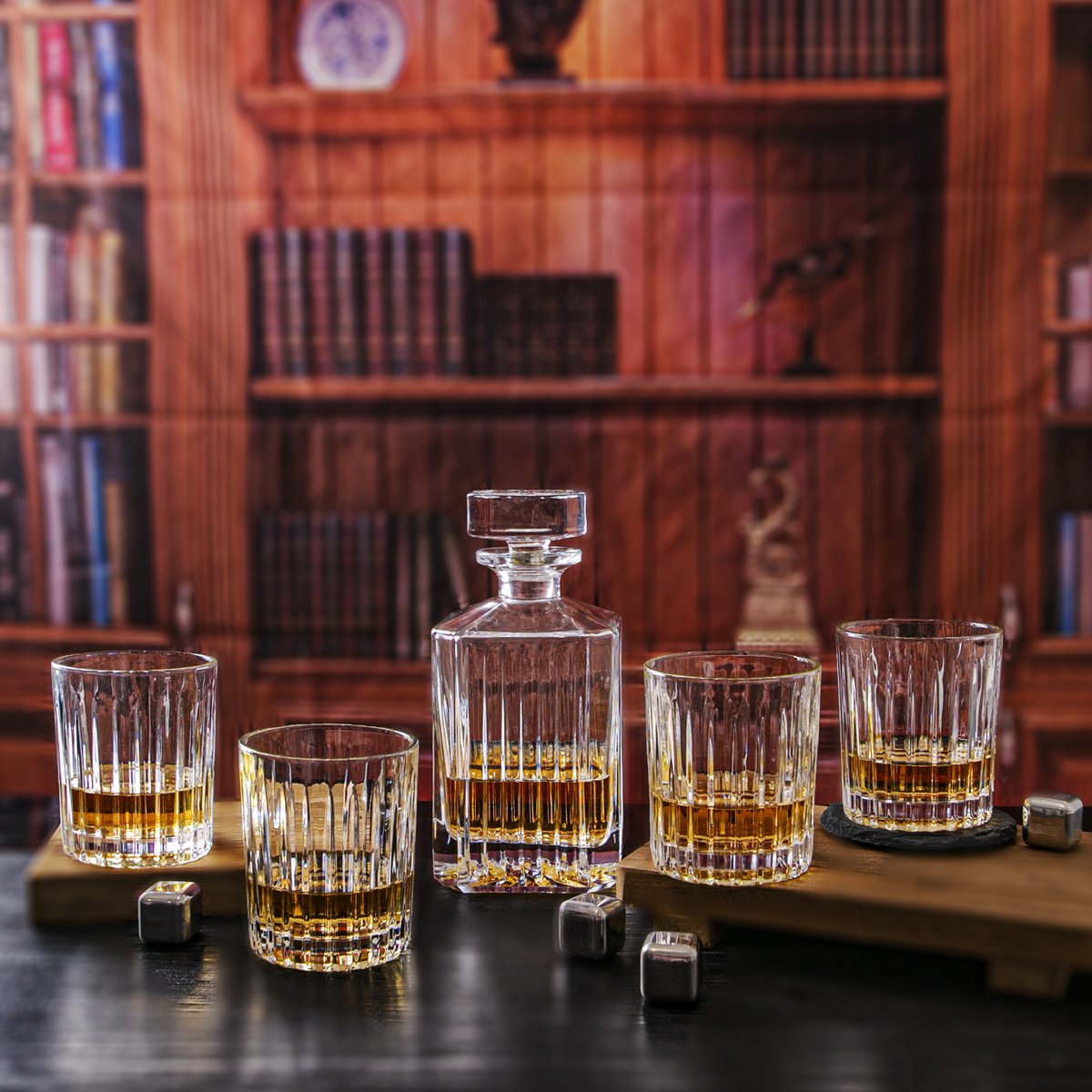 Glazen whiskyset – Karaf van 850 ml en 4 glazen