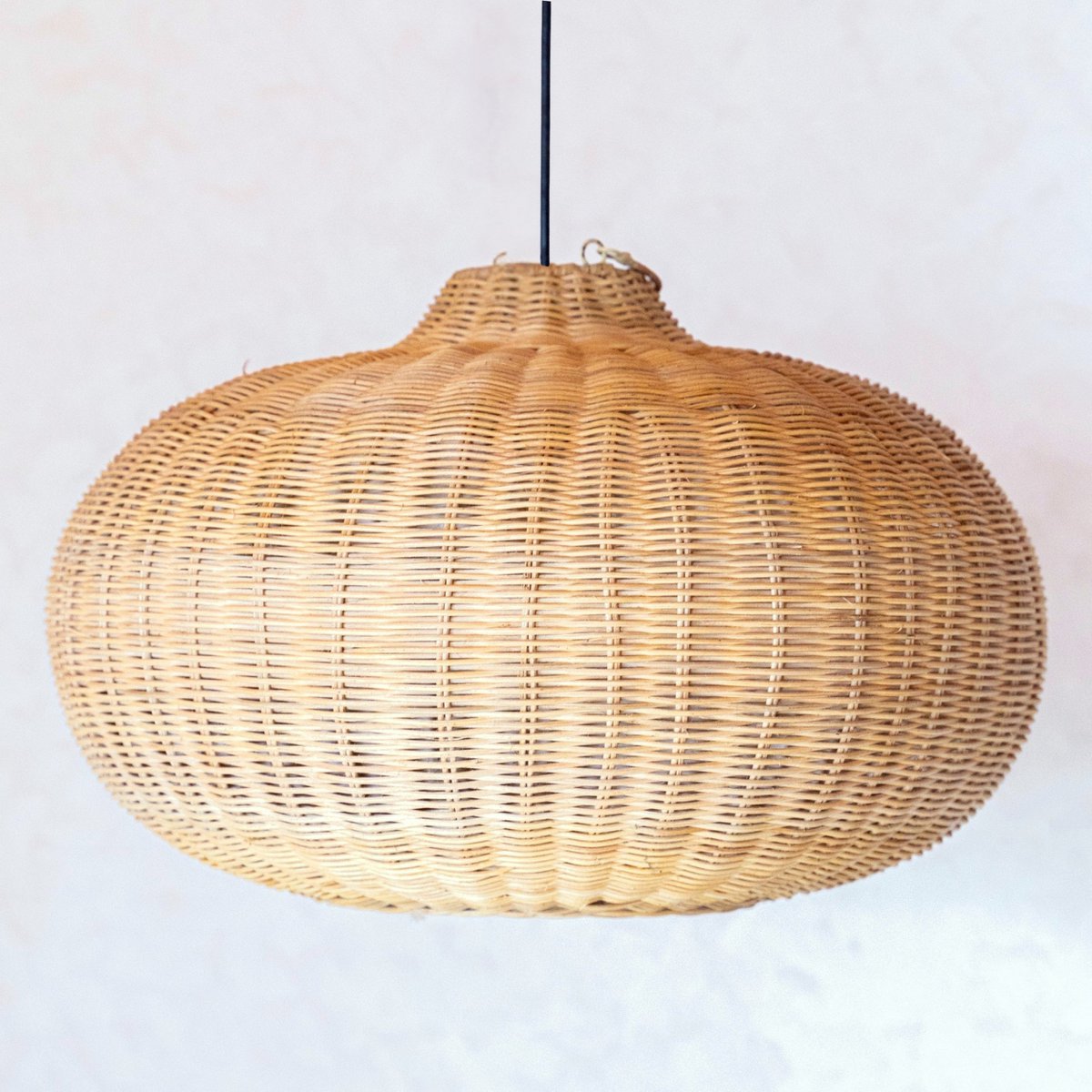 ANJANI Large Rattan Lampshade – Handmade Boho Pendant Light 56 cm - CozyVibe.eu