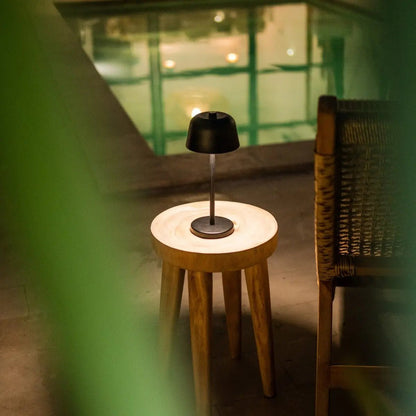 CozyVibe Anton table lamp, portable and rechargeable in black