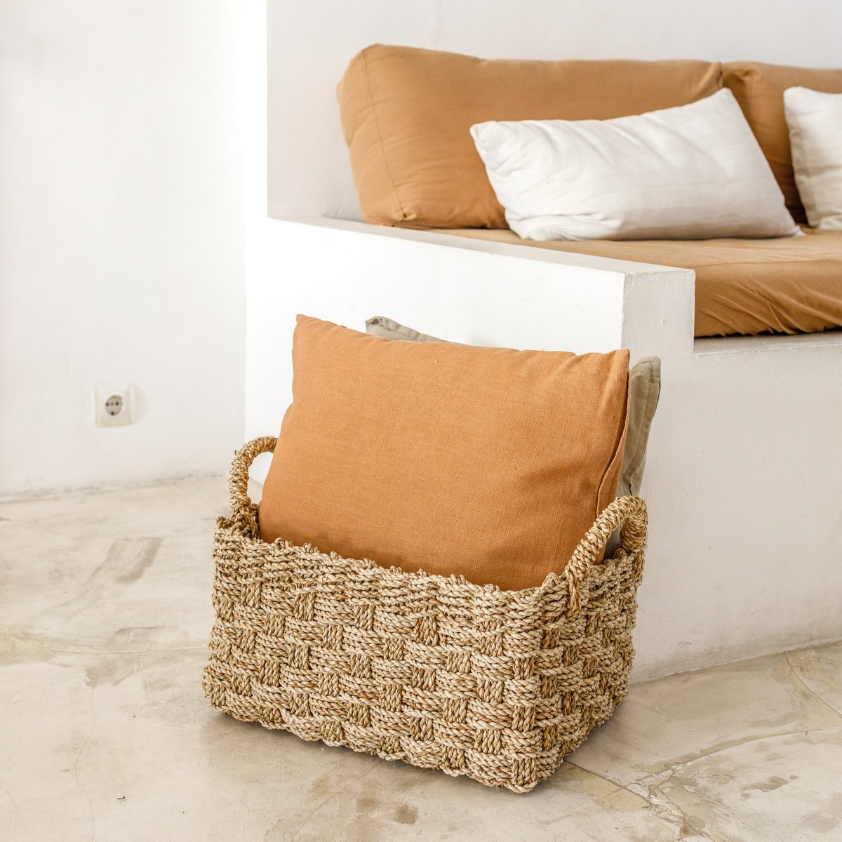 BATIK Seagrass Basket – Rectangular Woven Storage Set - CozyVibe.eu