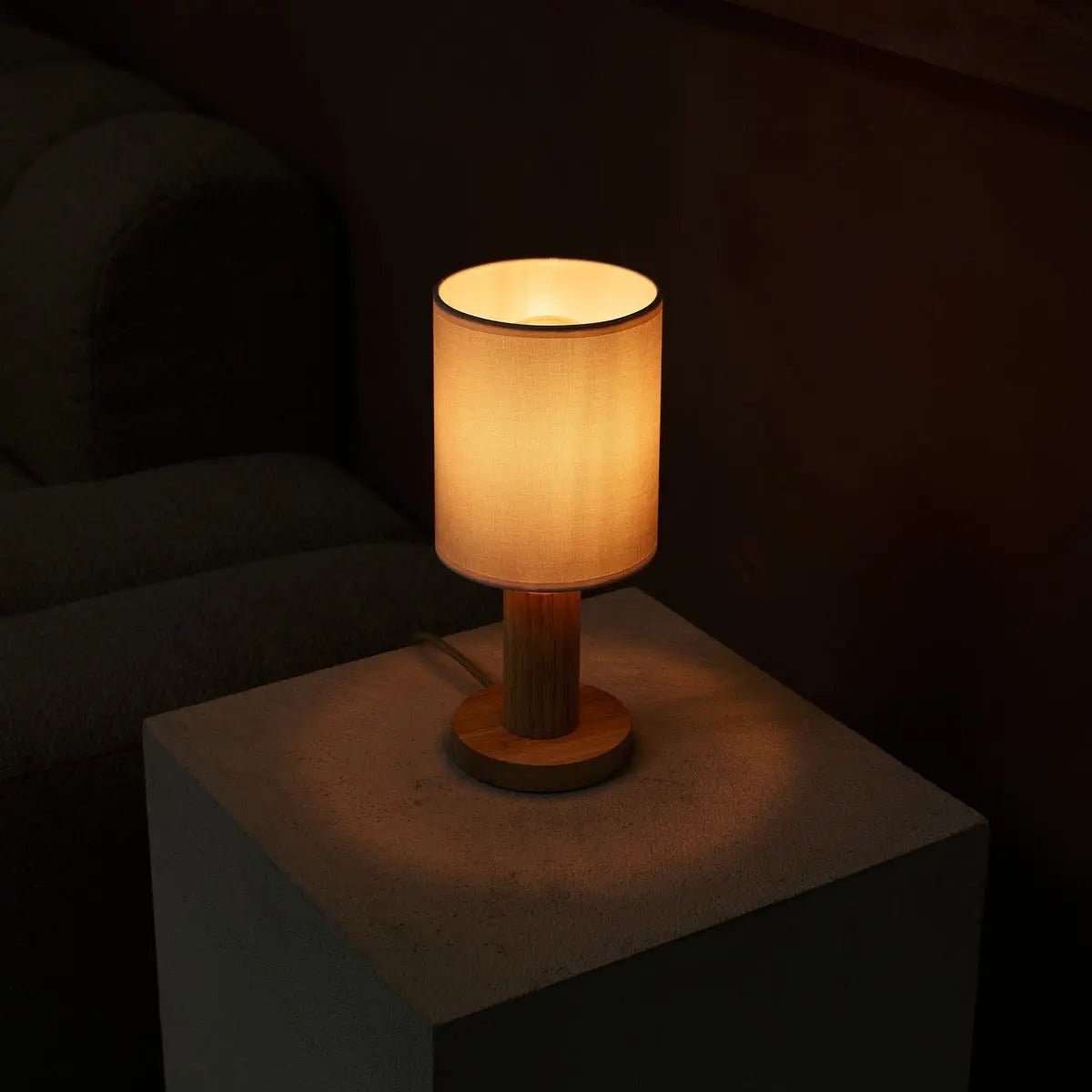 Boris Light Brown – Fabric Shade Lamp | Wooden Base Design - CozyVibe.eu