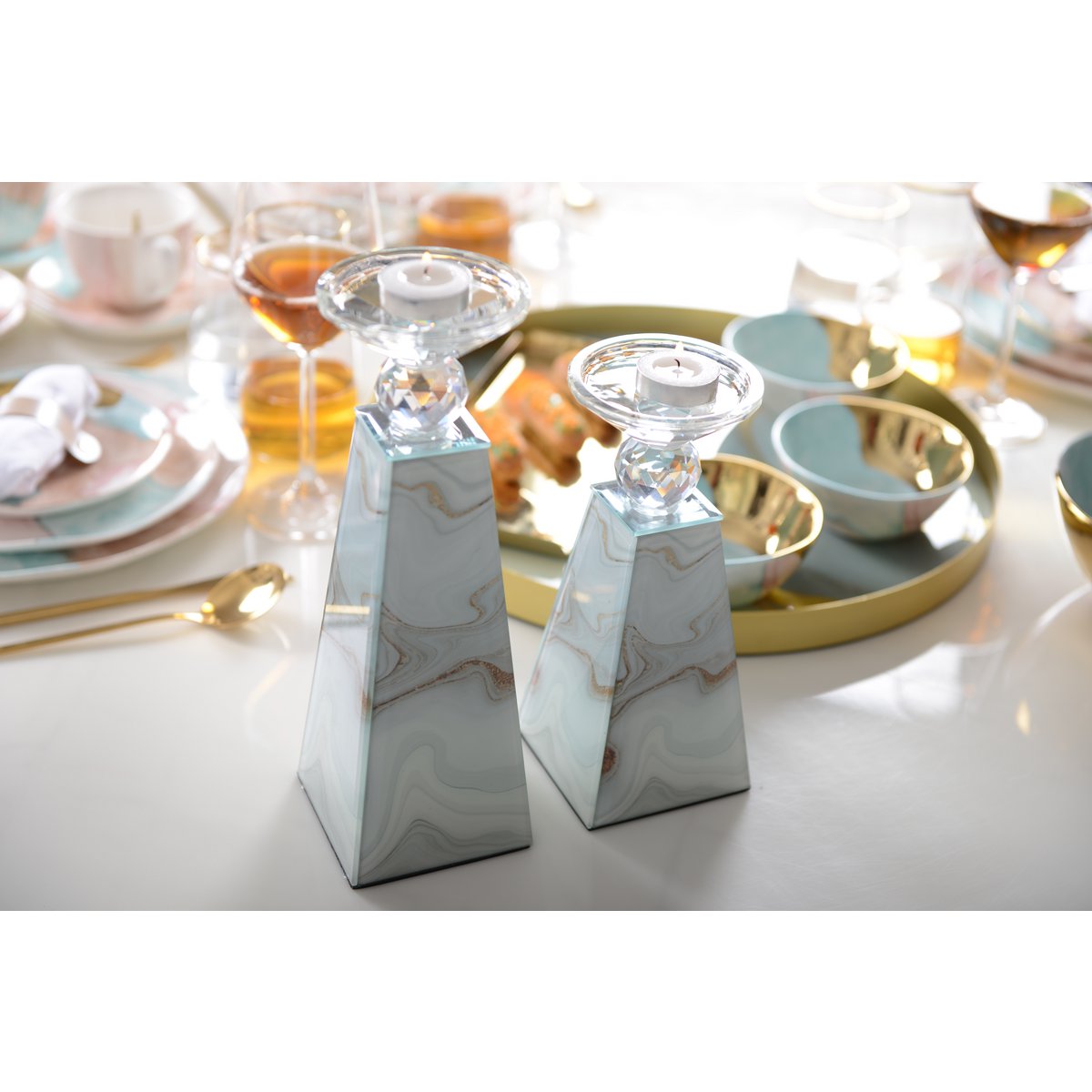 Kandelaar met marmerlook 9x9x21 cm – Goudkleurig glas