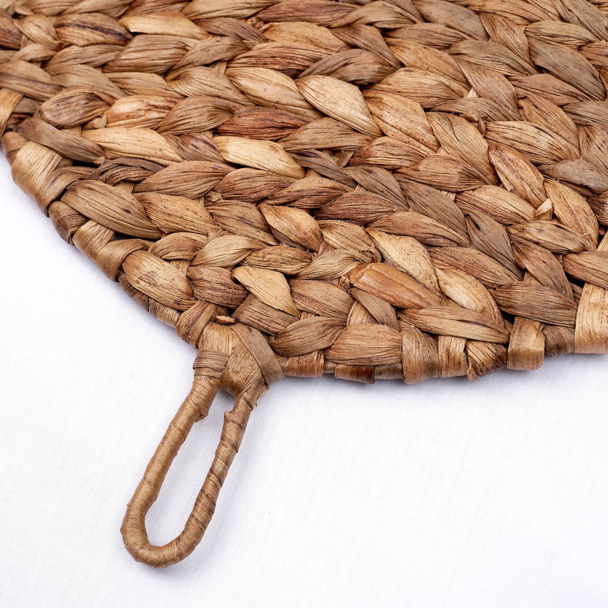 DITU Placemats – Leaf - Shaped Water Hyacinth Set - CozyVibe.eu