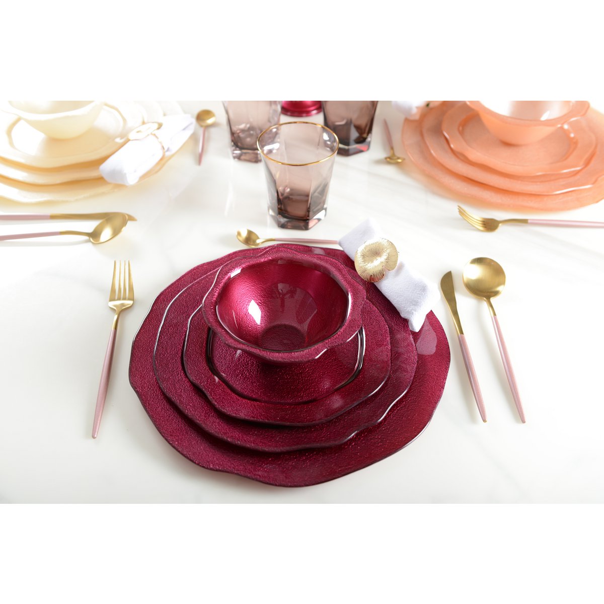 Fuchsia Glass Plate – Elegant Flower Tableware - CozyVibe.eu