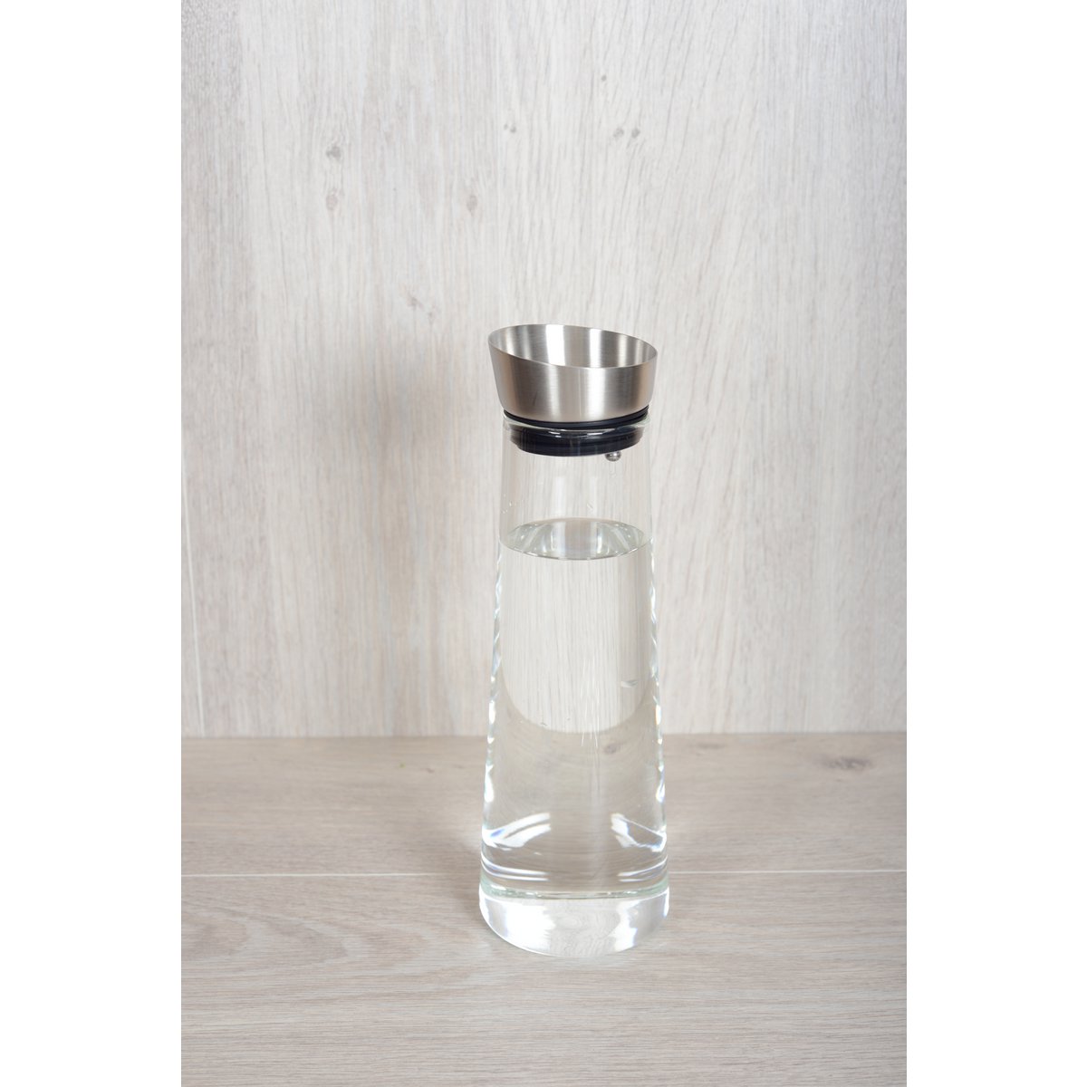 Elegante glazen karaf met metalen stop – Hoge schenkkan 1,2L