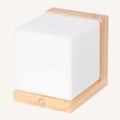 Lizzy Wall Lamp – Rechargeable Wooden Light, Dimmable & Stylish - CozyVibe.eu