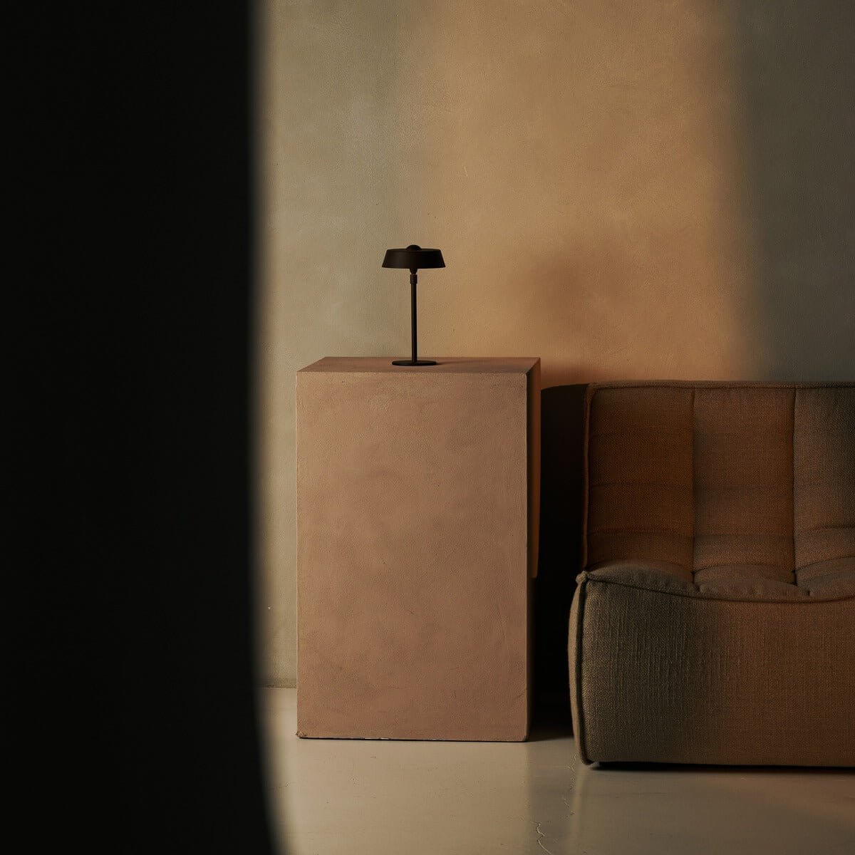 Luca Mocha Brown – USB Rechargeable Lamp | Dimmable Light - CozyVibe.eu