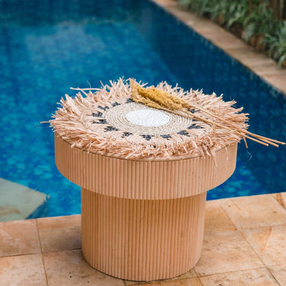 Placemat PAGU (Set of 2, 4 or 6) 45 cm | Boho Table Mat with Fringes made of Raffia - CozyVibe.eu