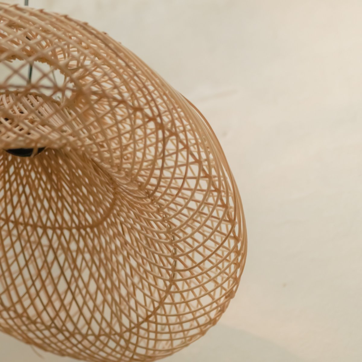 CozyVibe Padma rattan lamp styled in cozy home décor