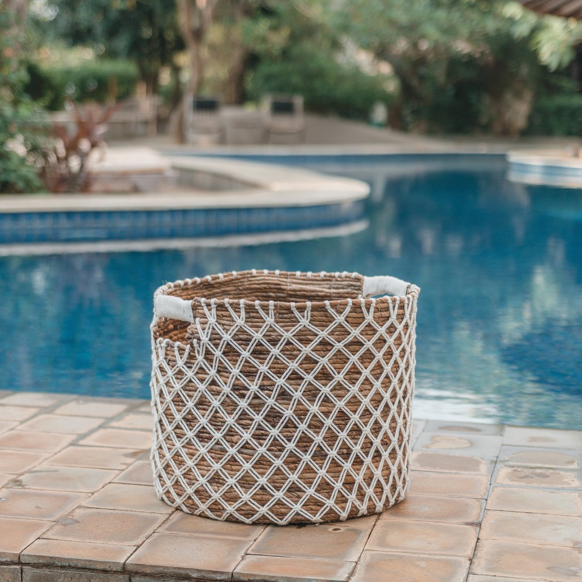Storage Basket PURA | Plant Basket | Laundry Basket (white) made from Banana Fibre (3 sizes) - CozyVibe.eu