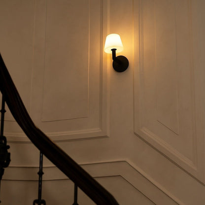 Ted Black – Wooden Rechargeable Wall Lamp | Cordless & Dimmable - CozyVibe.eu