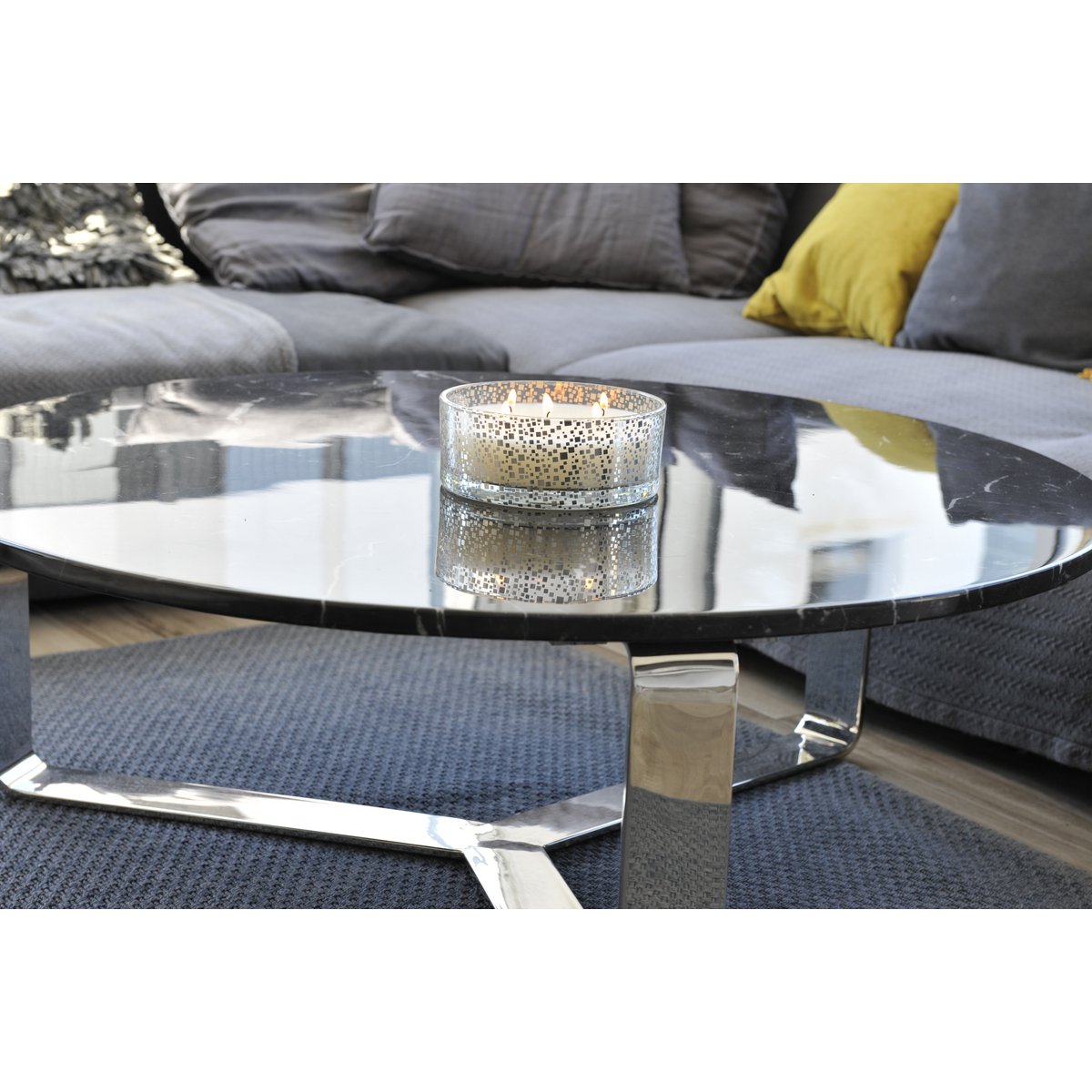 VANILLA CANDLE IN SILVER GLASS JAR - CozyVibe.eu