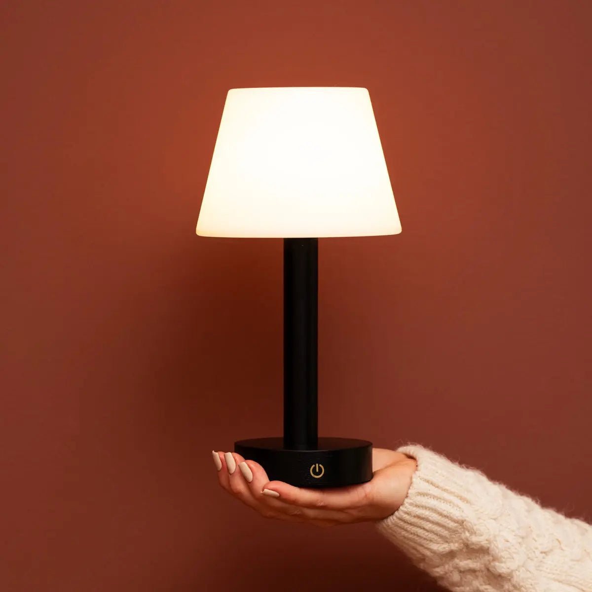 Zoë Black Table Lamp – Rechargeable, Dimmable & Portable Light - CozyVibe.eu