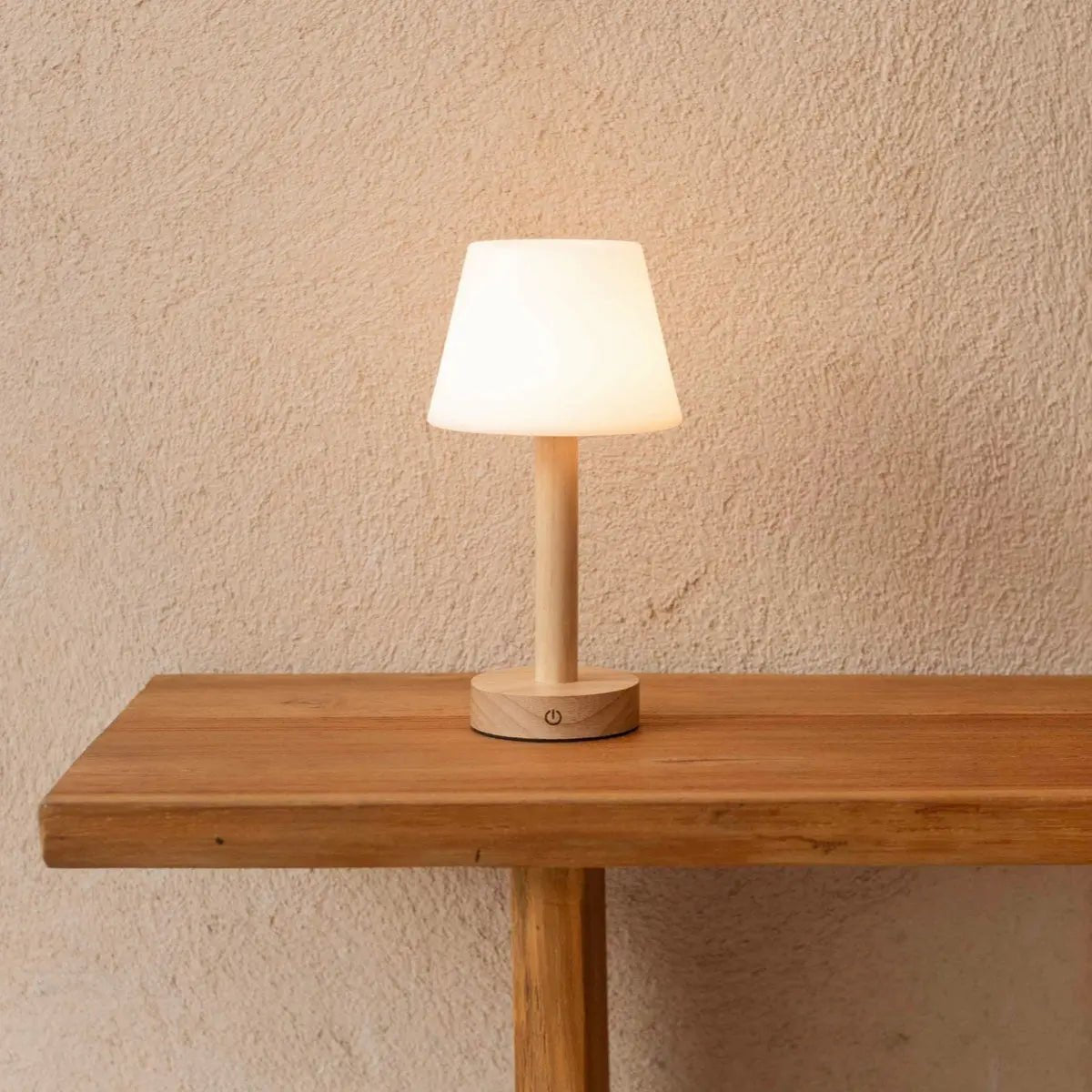 Zoë Light Brown Wooden Lamp – Dimmable Rechargeable Design - CozyVibe.eu